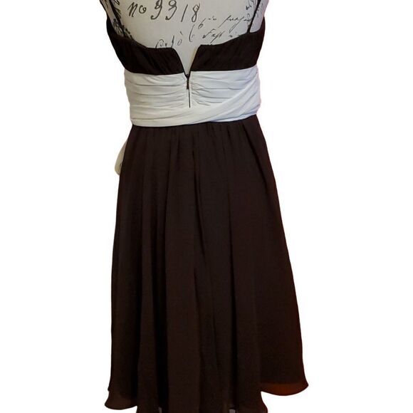 Bari Jay Ladies Brown & Cream Deep V-Neck Knee Length Formal Dress - Size 6 - Picture 3 of 9